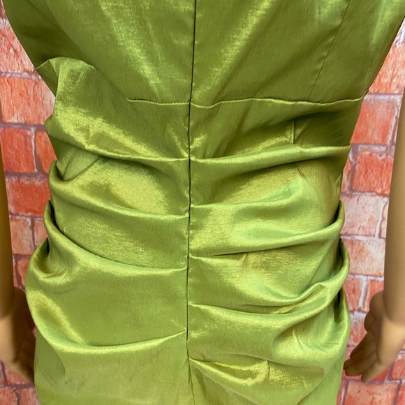 London Times Green Ruffled Flower Neckline Side-Ruched Dress - Picture 7 of 11